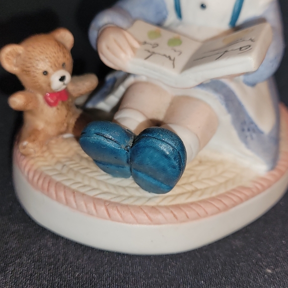 Vintage Home Interiors, Little Girl Reading a Book, with a Teddy Bear, 1440 - Picture 2 of 6